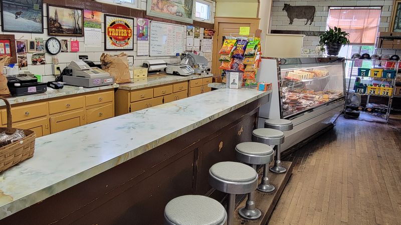 Troyer's Trail Bologna in Dundee