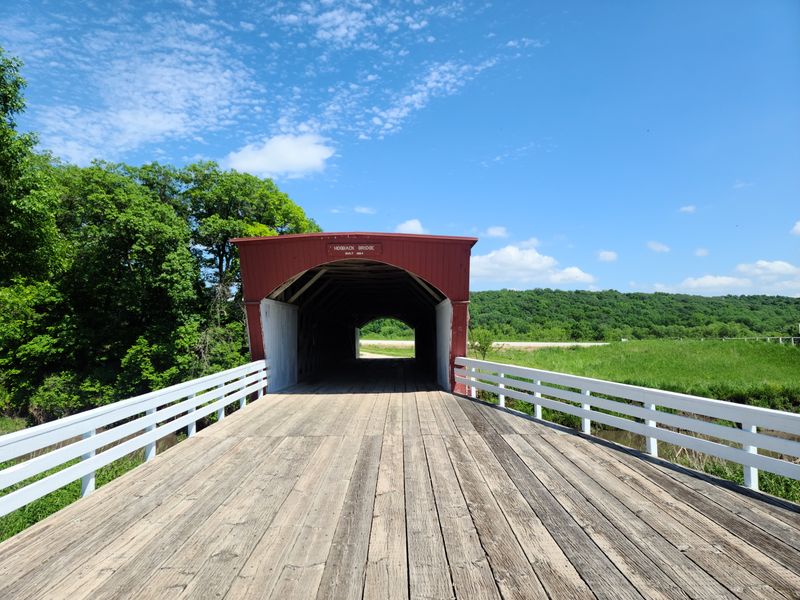Hogback Covered Bridge, Winterset Area