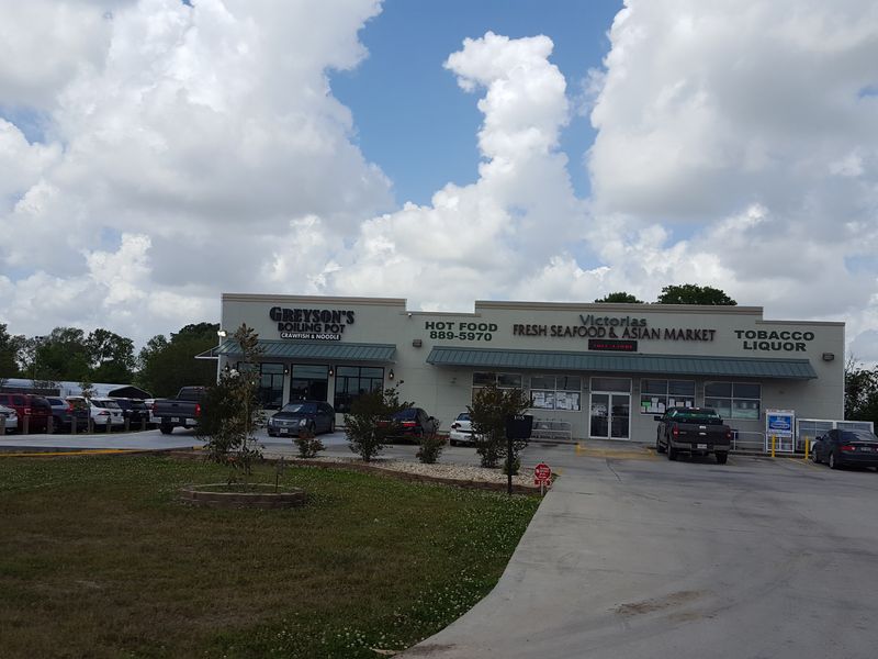 Victoria's Fresh Seafood And Asian Market