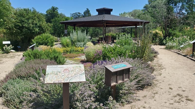 North Mountain Park, nature center and themed gardens