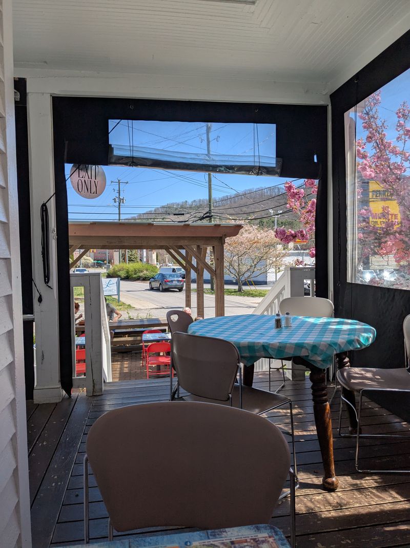 The Lasting Impressions That Bring Travelers Back