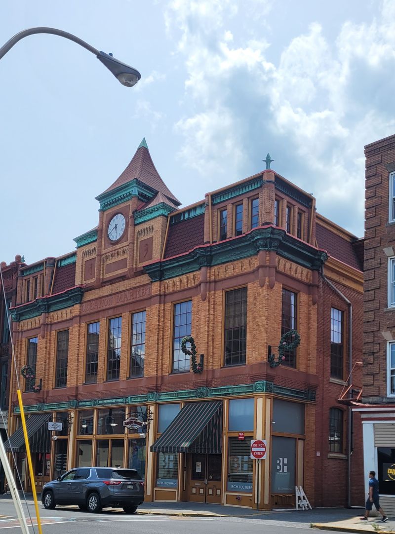 The Lebanon Bologna Drop, 9th & Cumberland St, Lebanon, PA 17042