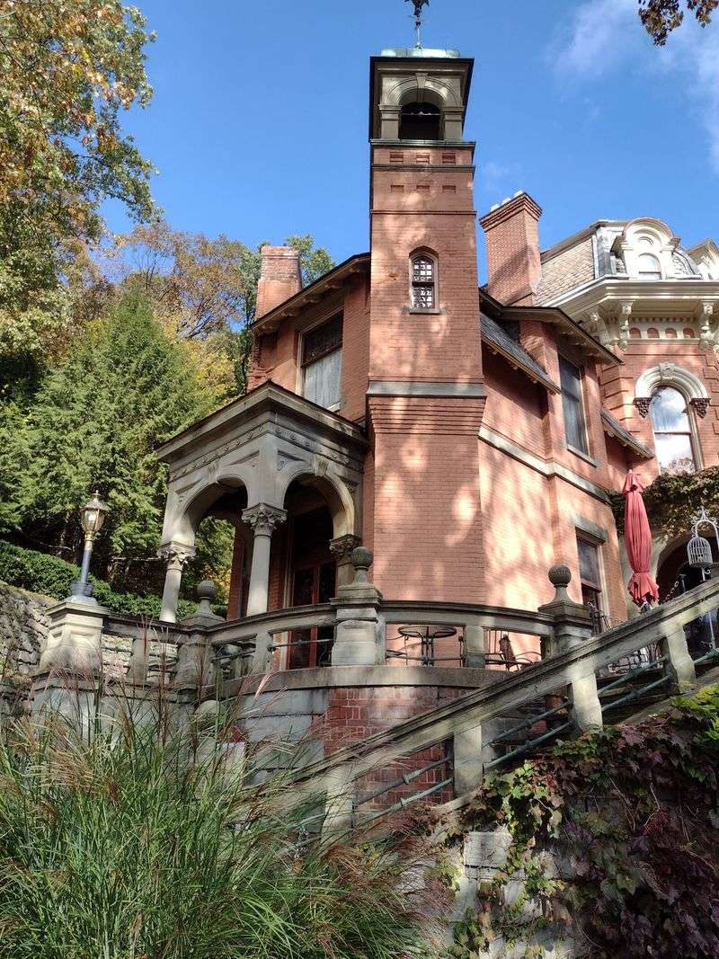 Make It A Full Day With Nearby Landmarks