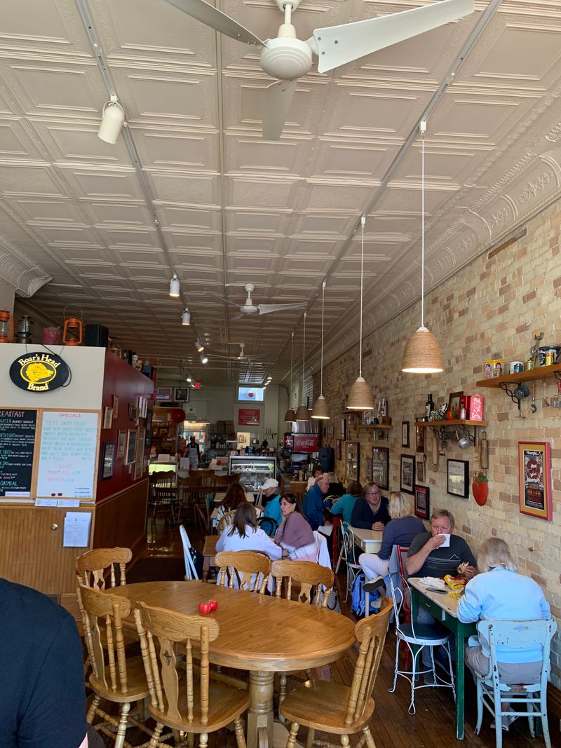 Lunch That Reflects Northern Michigan Roots