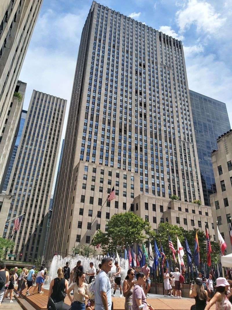 Commute Times Double Because of Tourist Congestion