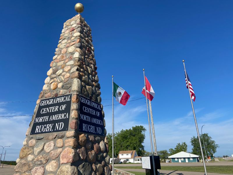 Quick Photo Landmarks And Local Quirks