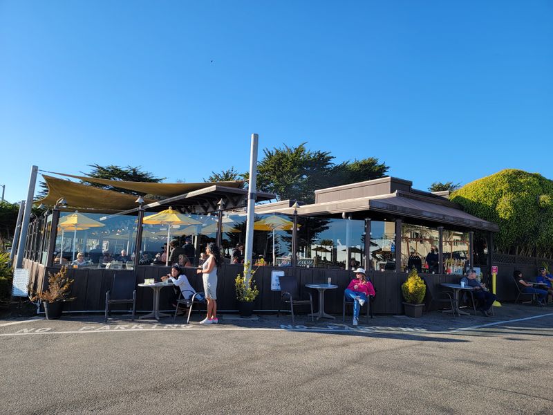 Cozy Cafes Welcome Solo Visitors and Quiet Contemplation