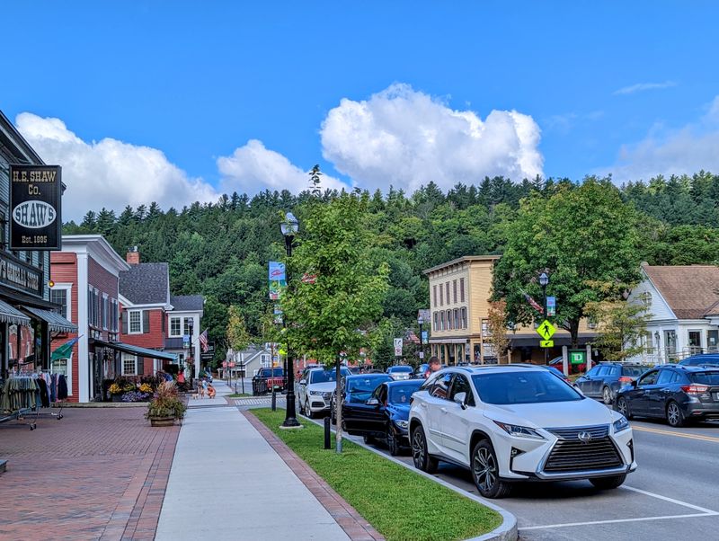 Main Street Shops and Historic Corners