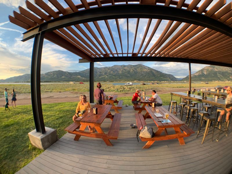 Melvin Brewing Riverside Hangout