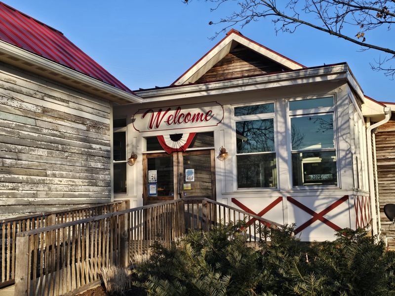 Welcoming, Come-As-You-Are Atmosphere