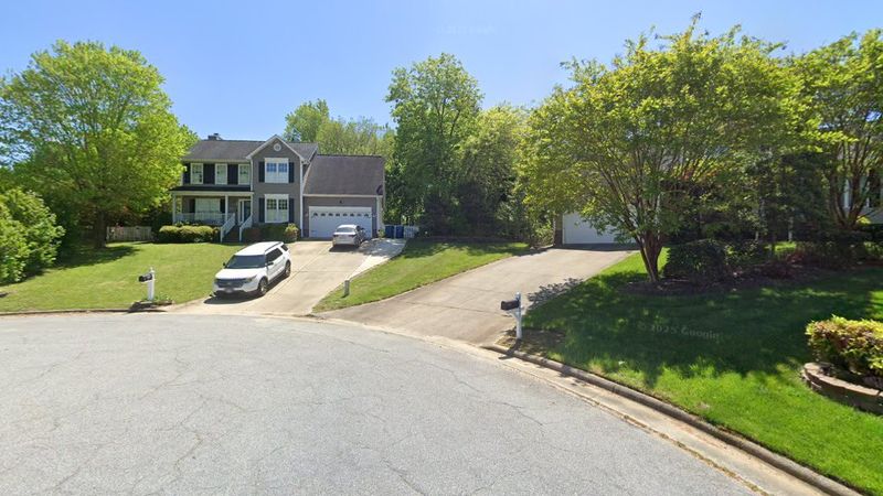 Christmas Carousel Holiday Gift Market, Raleigh