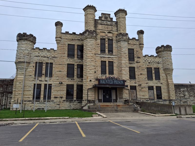 Joliet Correctional Center