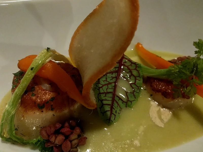 Candlelit Dinners at Farm-to-Table Restaurants