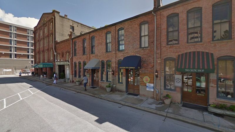 Olde Wilmington Toy & Candy Co.