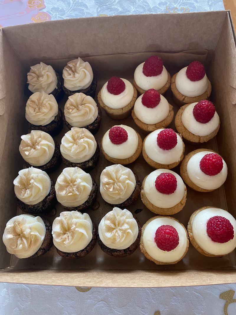 The Sassy Cupcake, Eugene