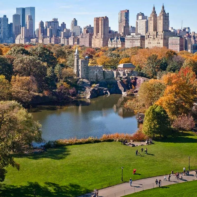 Saratoga Springs - Sophisticated Suppers and Nightlife Buzz