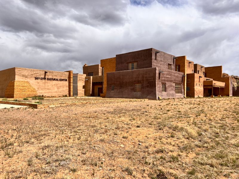 Acoma Sky City Cultural Center And Haak’U Museum