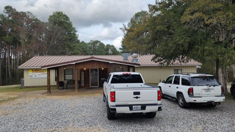 Graham's Fish Camp, Collins