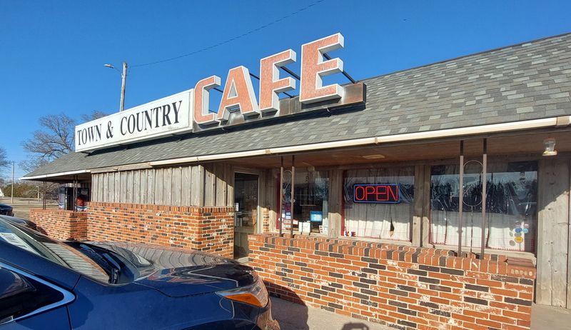 Town & Country Cafe
