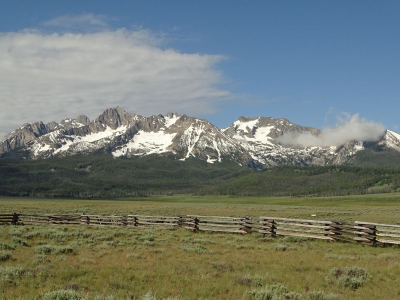 A Scenic Byway That Does The Work For You