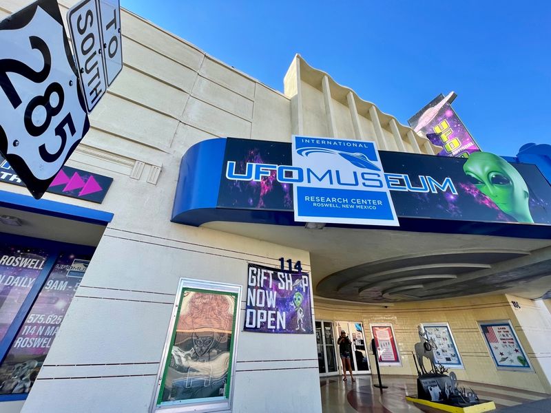 Research Center Access, Quiet Space For Deep Dives