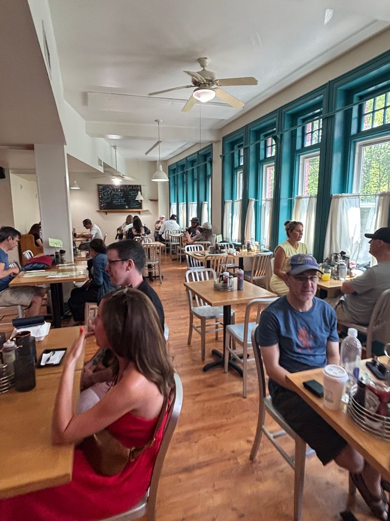 A Fireside Morning in Asheville at Early Girl Eatery