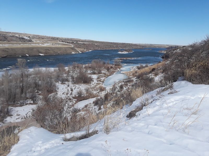The Missouri River and the River’s Edge Trail
