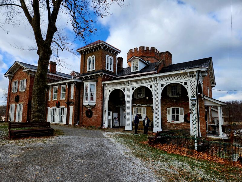 Architectural Layers of Time