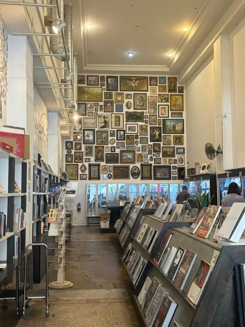 Vintage Magazines and Periodicals Preserve Publishing History