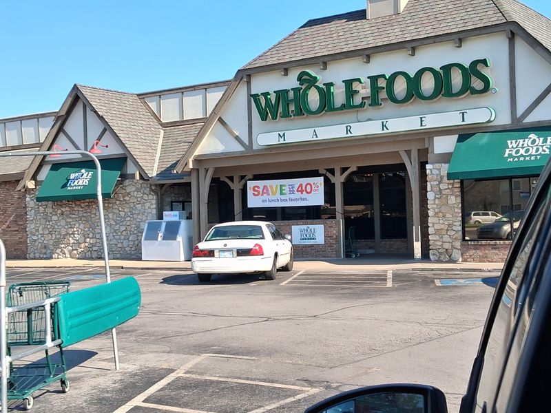 Whole Foods Market, 1401 E 41st St, Tulsa, OK 74105