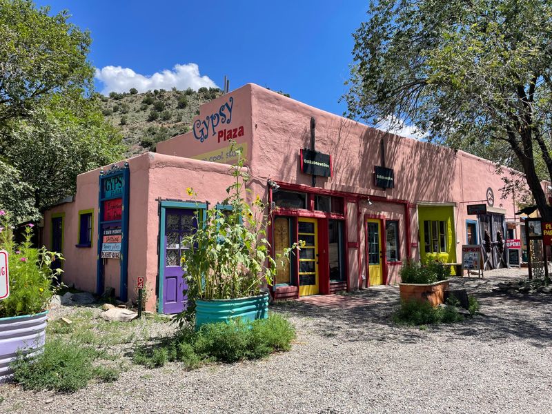 Galleries Packed Into Every Available Space