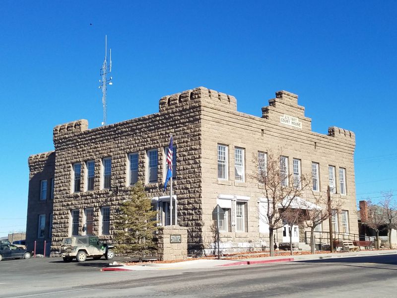 Esmeralda County Courthouse Presence