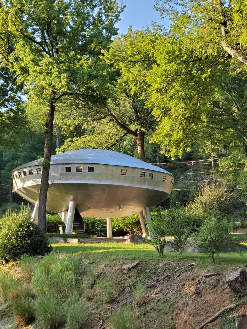 UFO House (Signal Mountain)