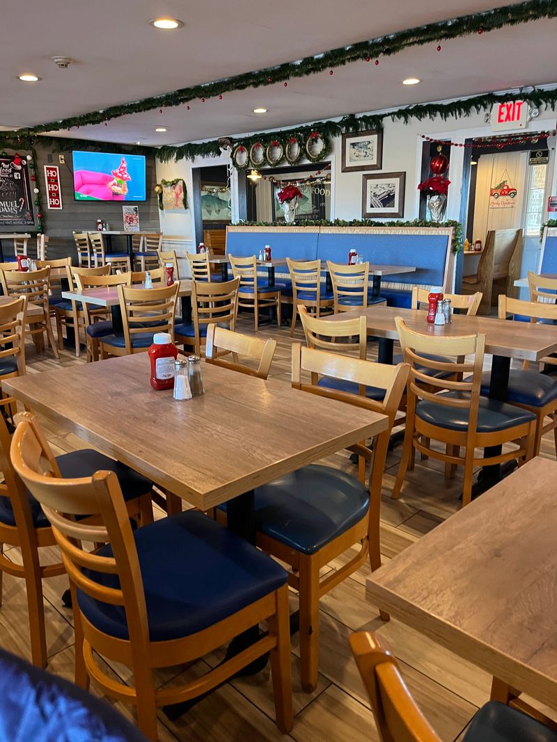 Family-Friendly Atmosphere That Welcomes Everyone