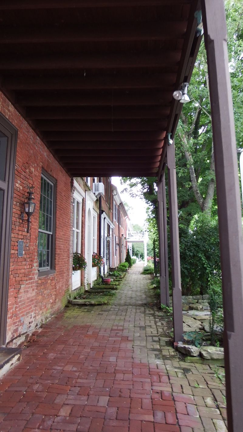 A Quiet River Town That Locals Treat Like a Kept Secret