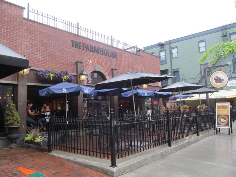 Farmhouse Tap & Grill