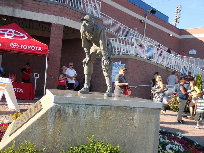 Neo Soul energy at Troisieme Cafe