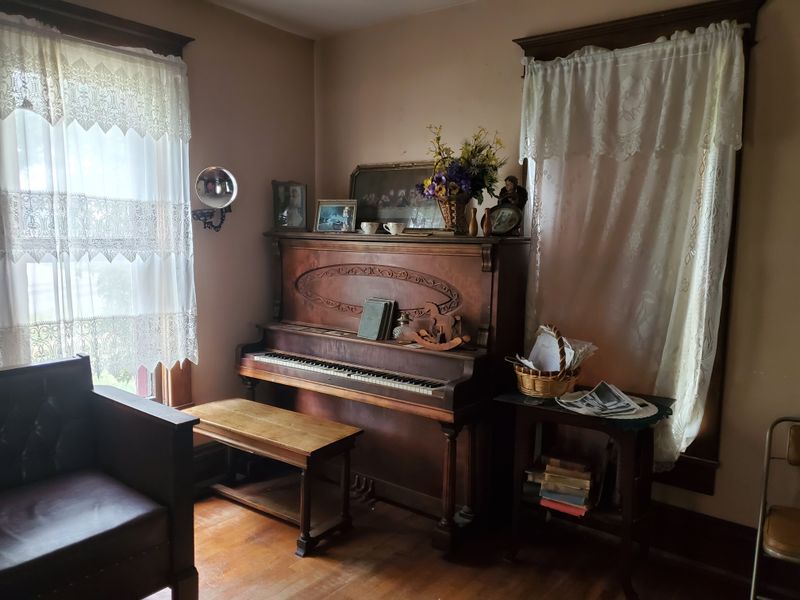 Electronic Voice Phenomena Captured on Recordings