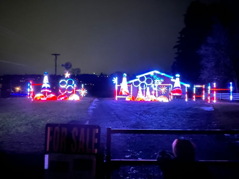 Downtown Spokane Shines With Extended Holiday Shopping And Dining