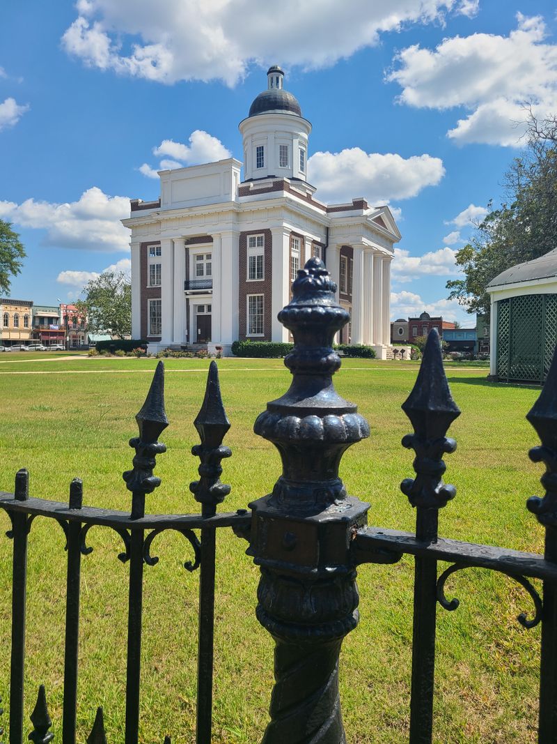 Canton Courthouse Square
