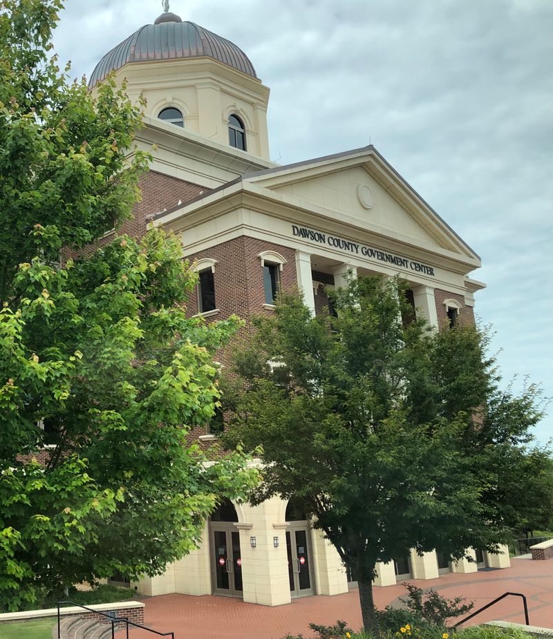 A Water Tower That Mirrors the Sky in Odd Ways