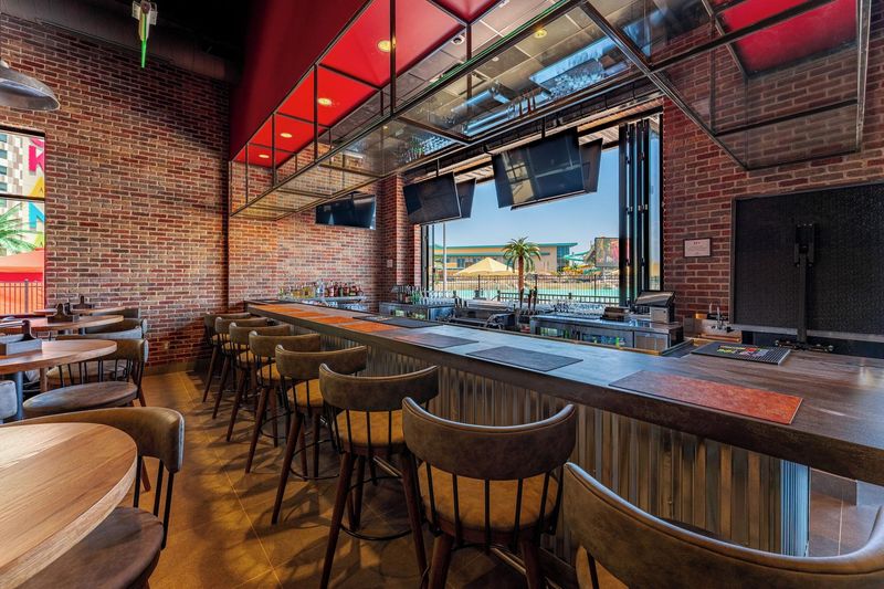 Dining options and quick bites