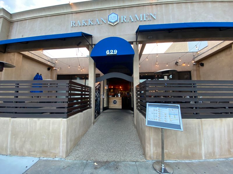 Nick’s Restaurant, 629 S Pacific Coast Hwy, Redondo Beach, CA 90277