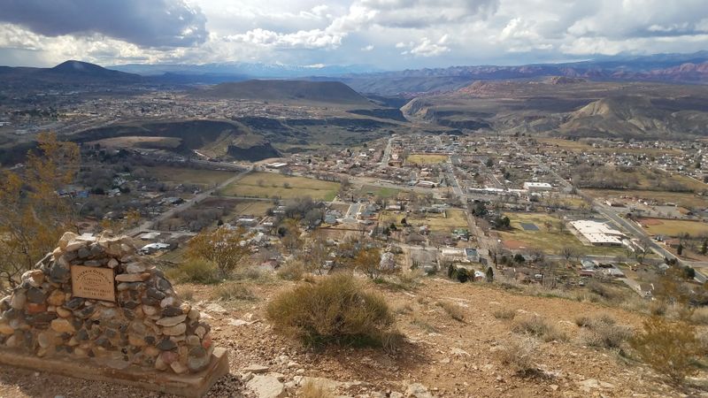 Hurricane and La Verkin