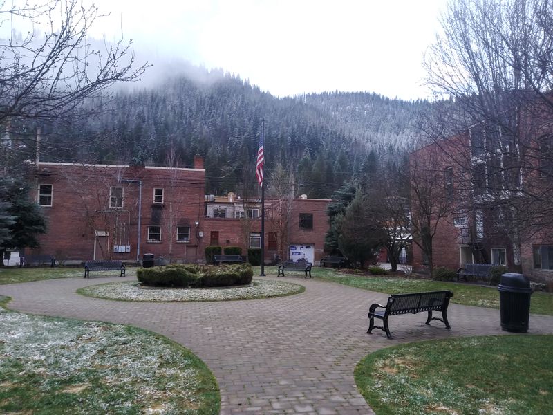 Center of the Universe Plaza and Street Play