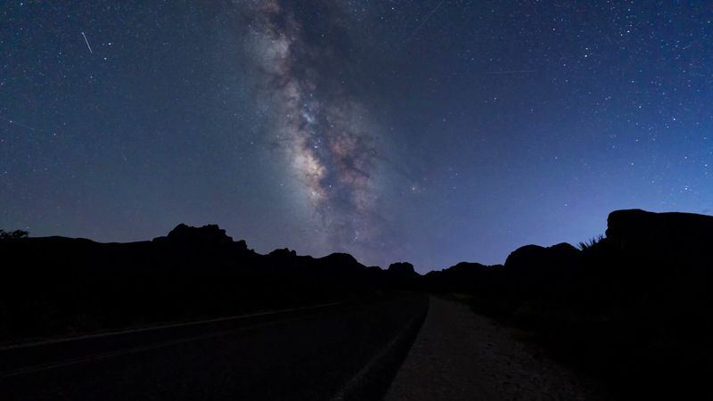 Stargazing that steals the show