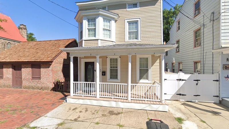 Mount Holly’s Old Schoolhouse and Brick Streets
