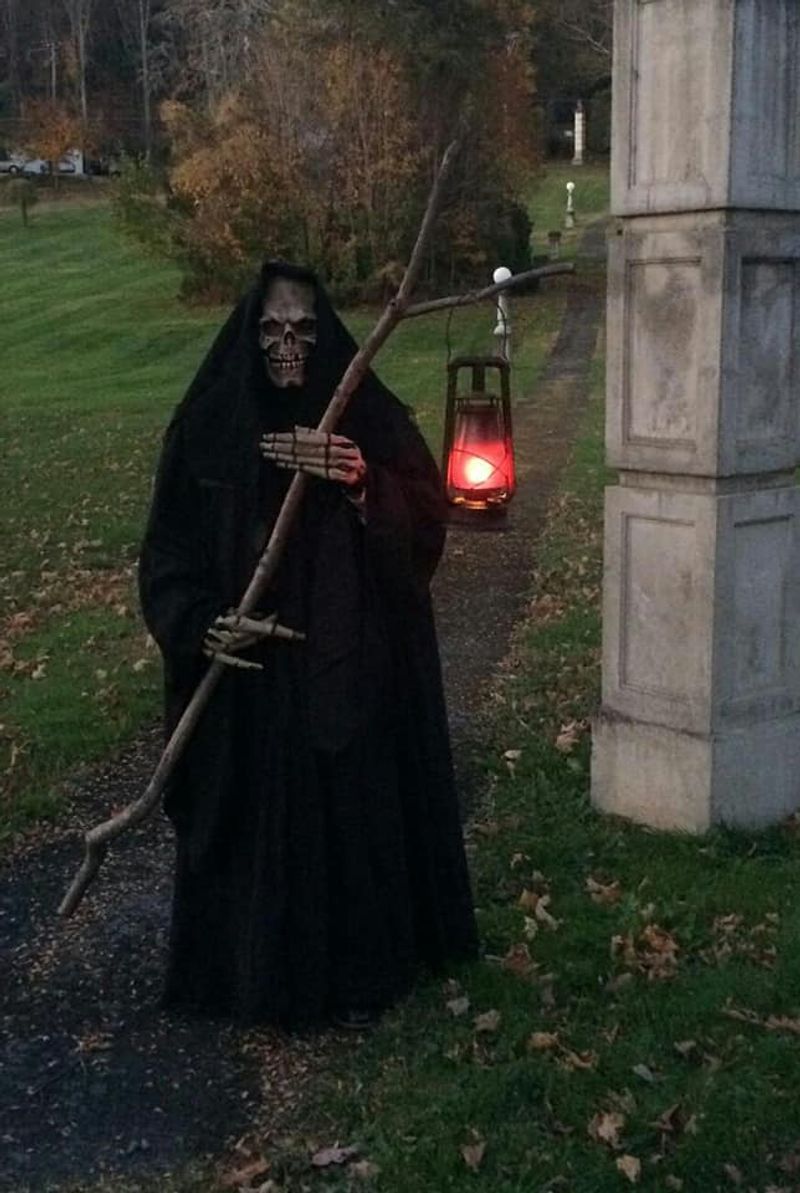 Zion Hill Road - 601 Zion Hill Rd, Milford, PA 18337