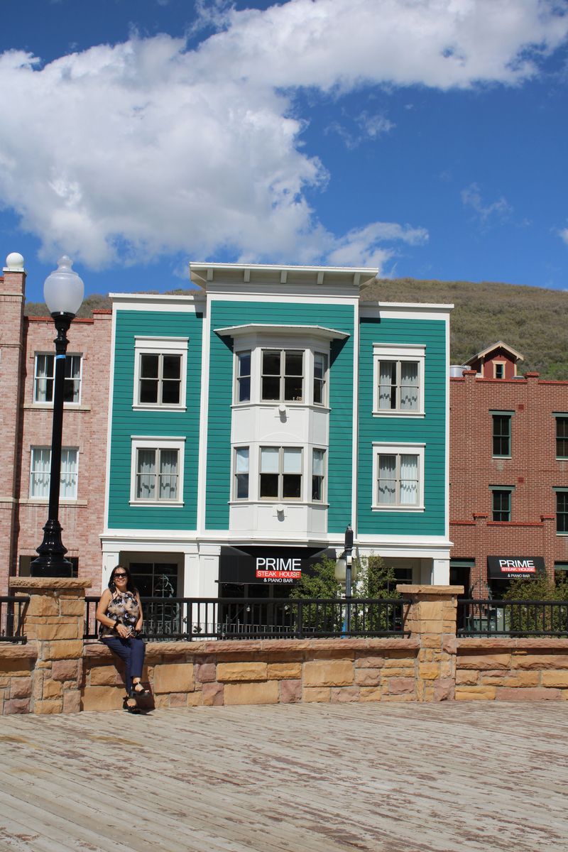 Outlet Finds and Practical Pit Stops