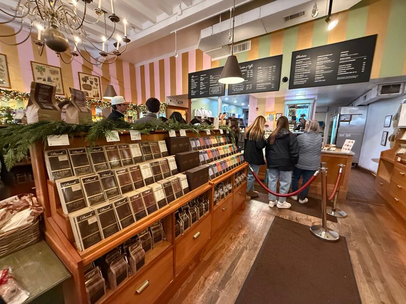 Navigating the Crowds and Timing Your Visit